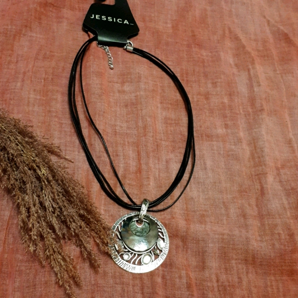 Neclace